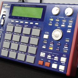 Akai MPC1000 Drum machine/sampler for Sale in Sanford, FL