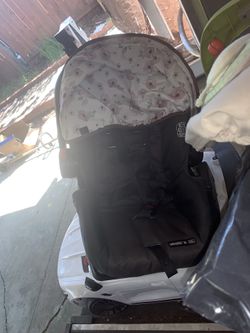 Car seat Graco $10