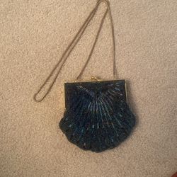Vintage beaded shell purse