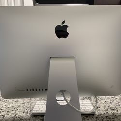 Apple Desktop Computer 