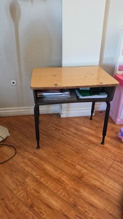 Kids School/ work Desk