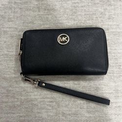 Michael Kors Women Wallet 