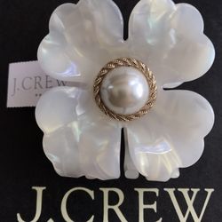 (NEW) WOMEN’S J.CREW FACTORY FLOWER SHELL TORTOISE PEARL CLAW HAIR CLIP - SIZE: OS (ONE SIZE) 