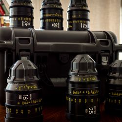 DZOFILM Vespid Cine Prime 6‑Lens Set (16/25/35/40/50/75) – PL & EF Mounts – Hard Case