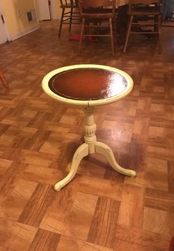 Cute rustic wooden side table/plant table.