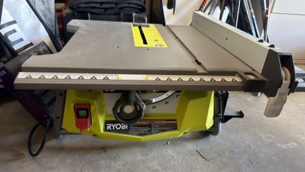 ** Ryobi 10" Table Saw (Model RTS12) **