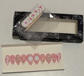 Pink Floral Press-On Nails