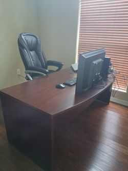 Mohogany Bow Front Office Desk