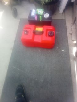 Specter 6 gallon marine fuel tank