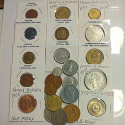 LOT OF (25) BEAUTIFUL WORLD COINS TO COLLECT