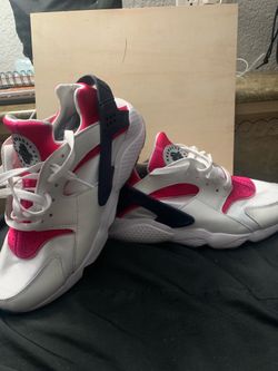 Women’s Nike Air Huaraches
