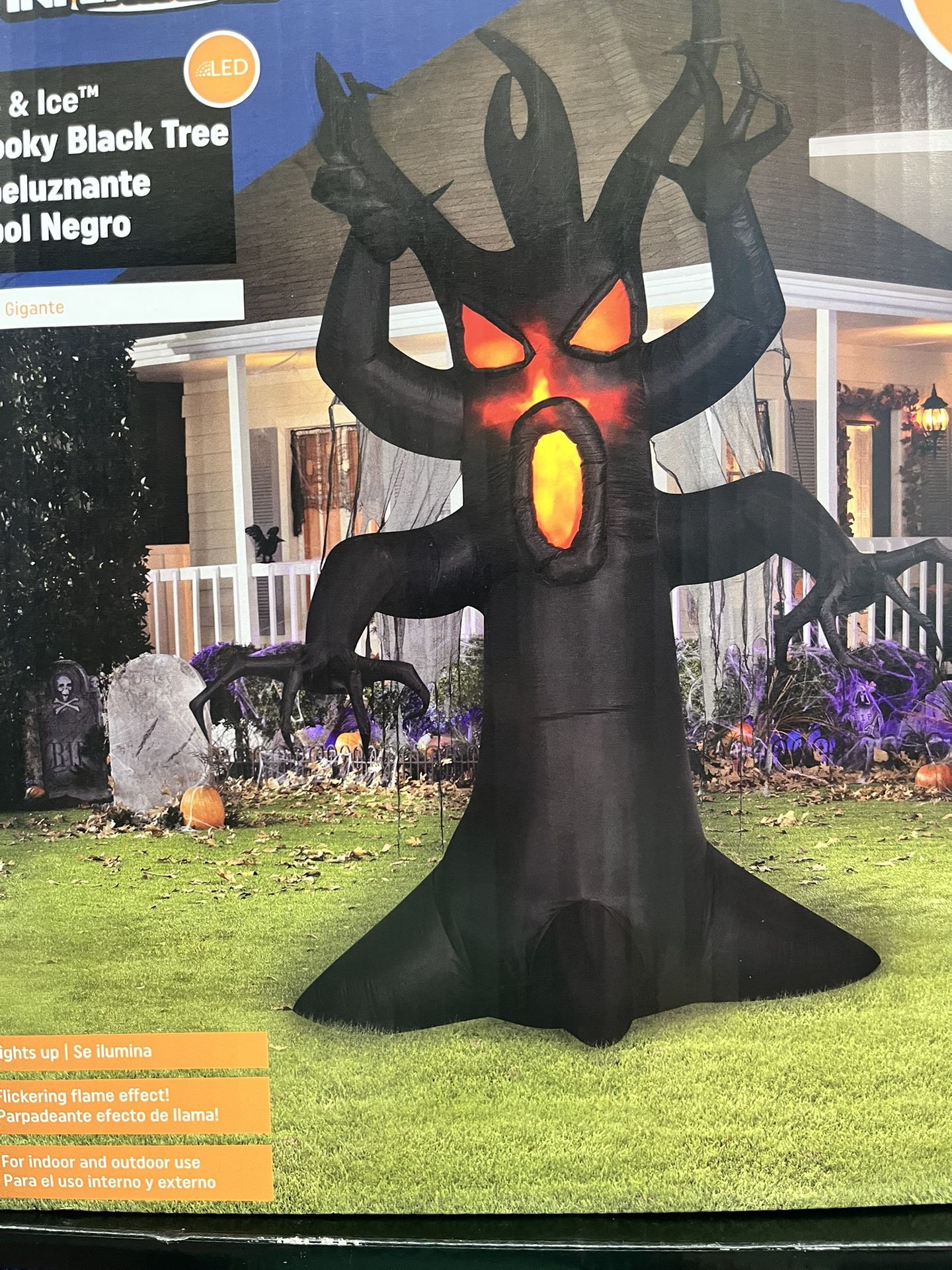 NEW 12ft Spooky Tree