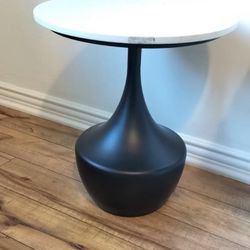 Side Table, Black And White 