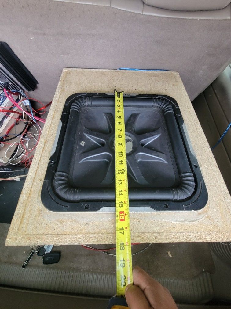 Subwoofer Kicker L7. 15 Inch