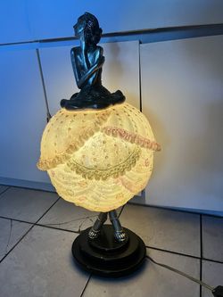 Ballerina Art deco Lamp