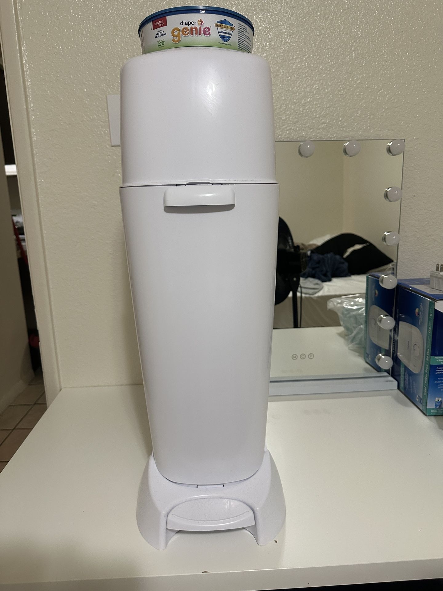 Diaper genie