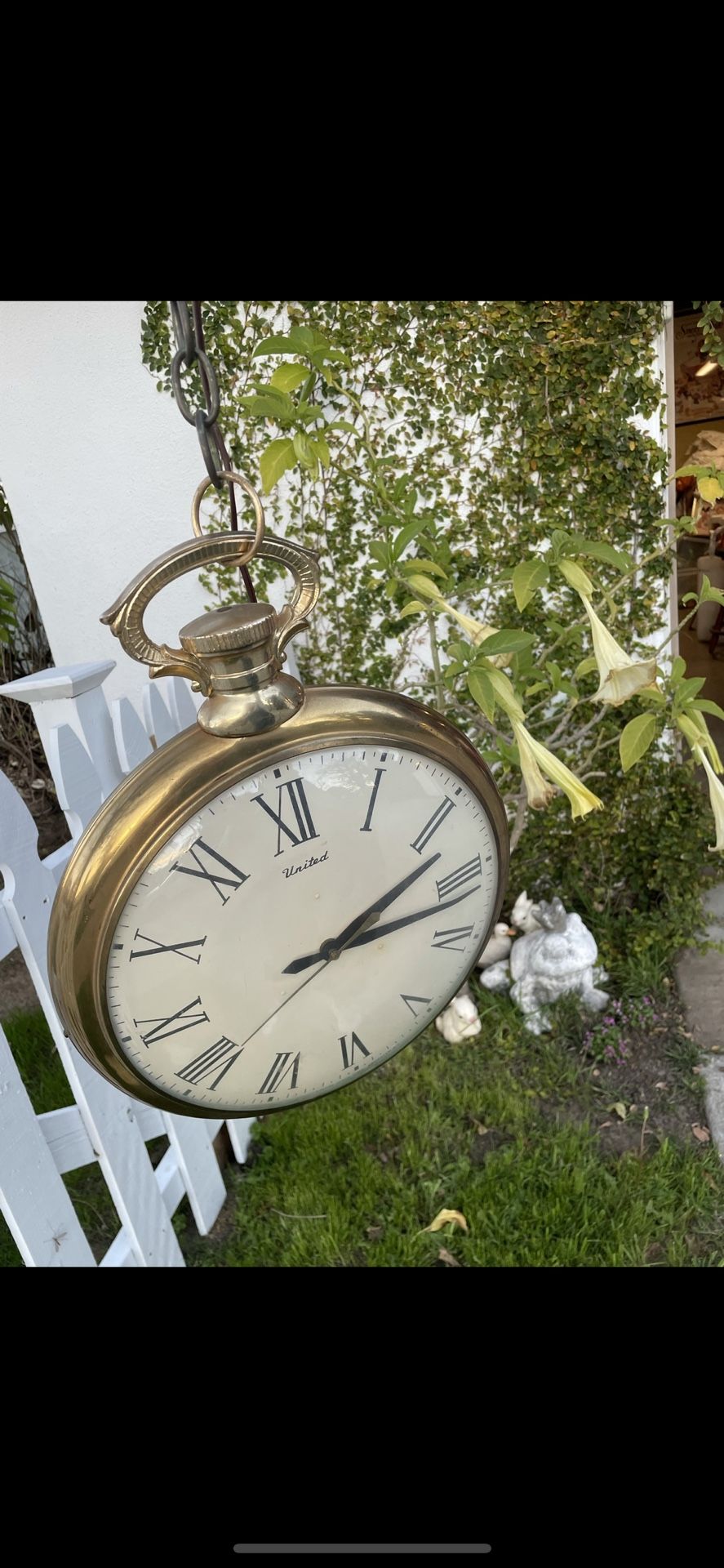 United Clock Corp # 40 Vintage Pocket Watch Wall Clock