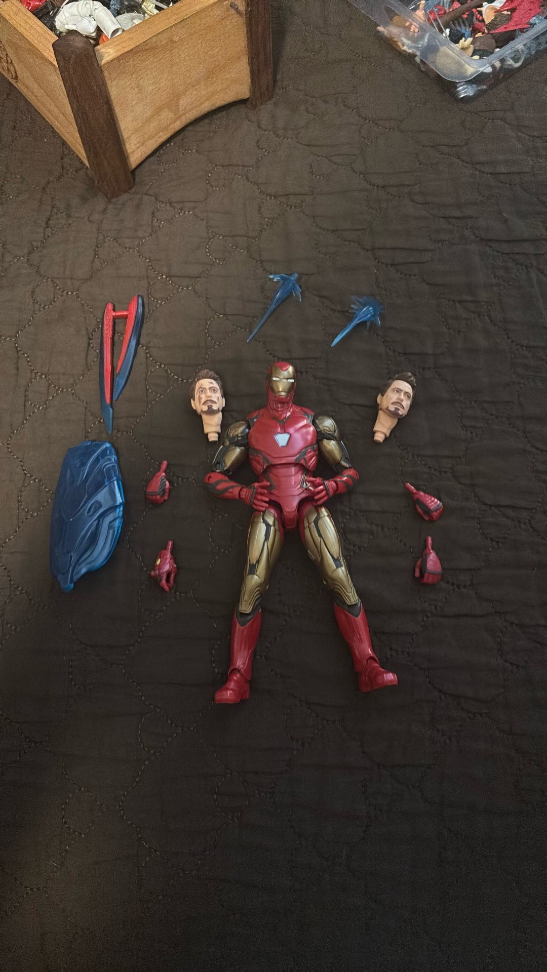 Marvel Legends Iron Man Mark 85