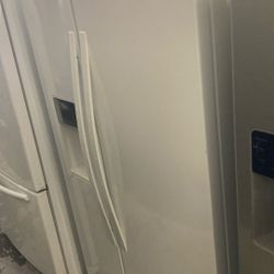 Side By Side Refrigerator