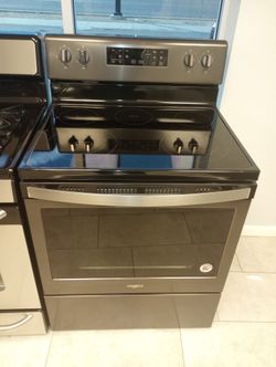 G.E Dark Stainless Steel Glass Top Stove