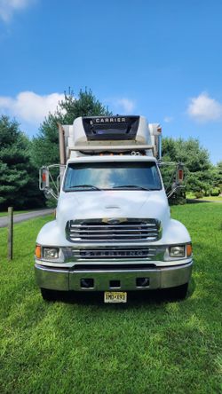 2008 ActerraSterling 22ft reefer