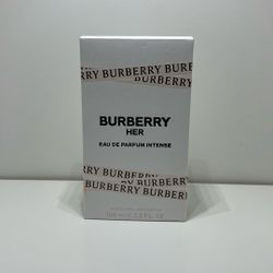 BURBERRY HER PARFUM