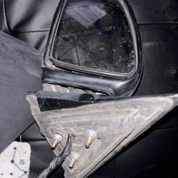 Driver Side Mirror For 2002 Chevy Malibu 