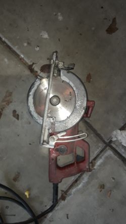 Milwaukee worm circular saw