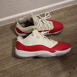 Jordan 11 Retro Low