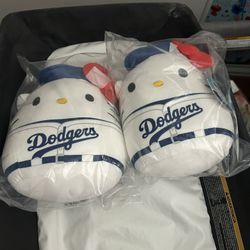 Dodgers Hello Kitty Squishmallow