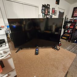 Television 28 inch Very New 