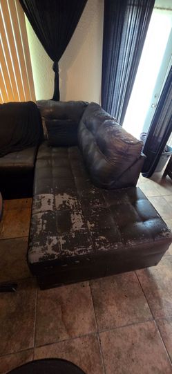 FREE COUCH SILLÓN GRATIS
