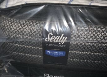 Brand new pillow top Cali king size mattress