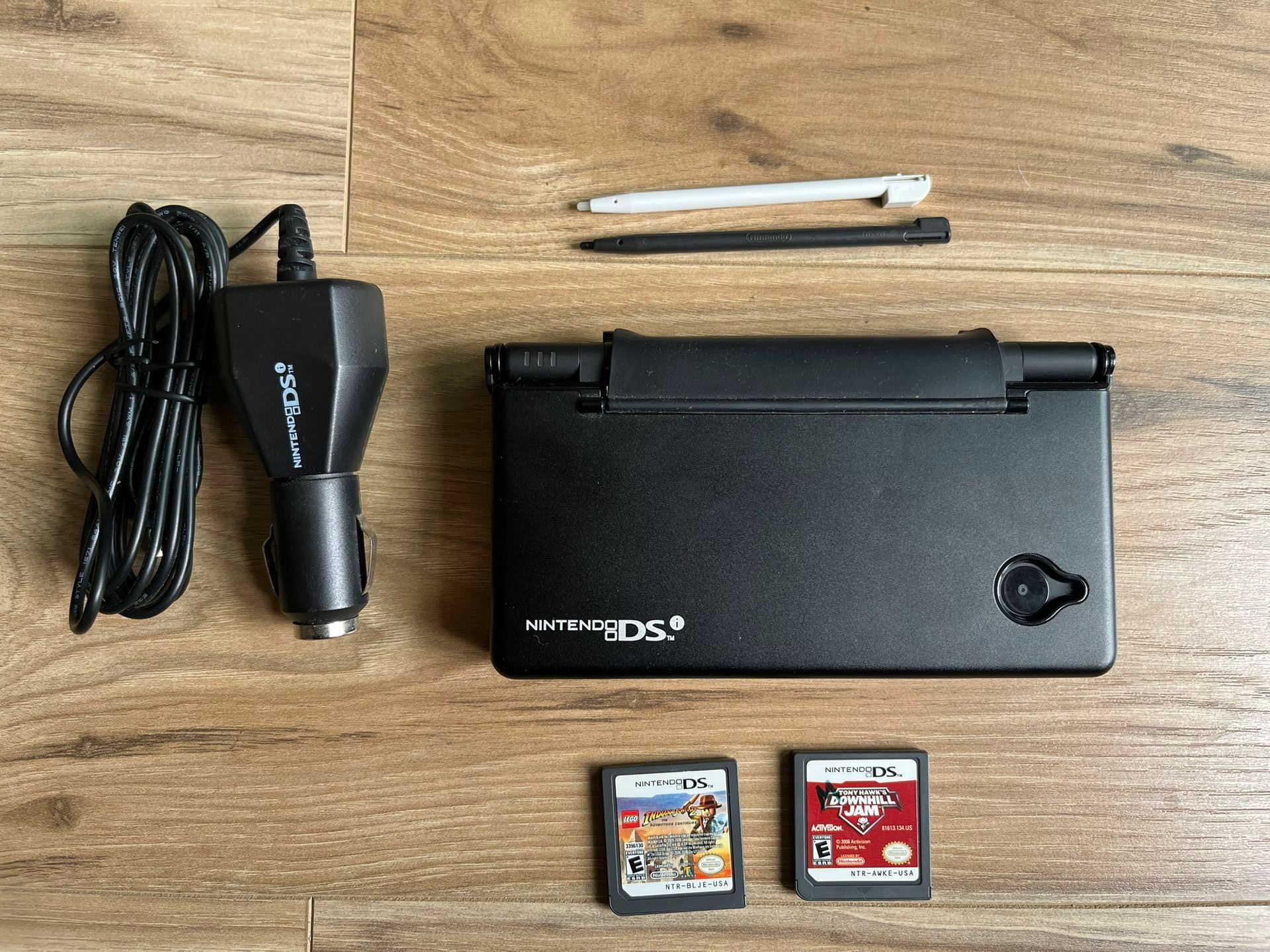 Nintendo DSi Bundle