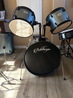 Ashthorpe drum set!