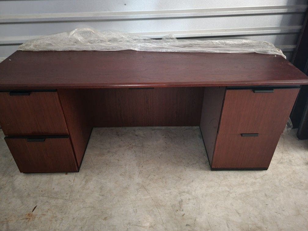 Office Desk