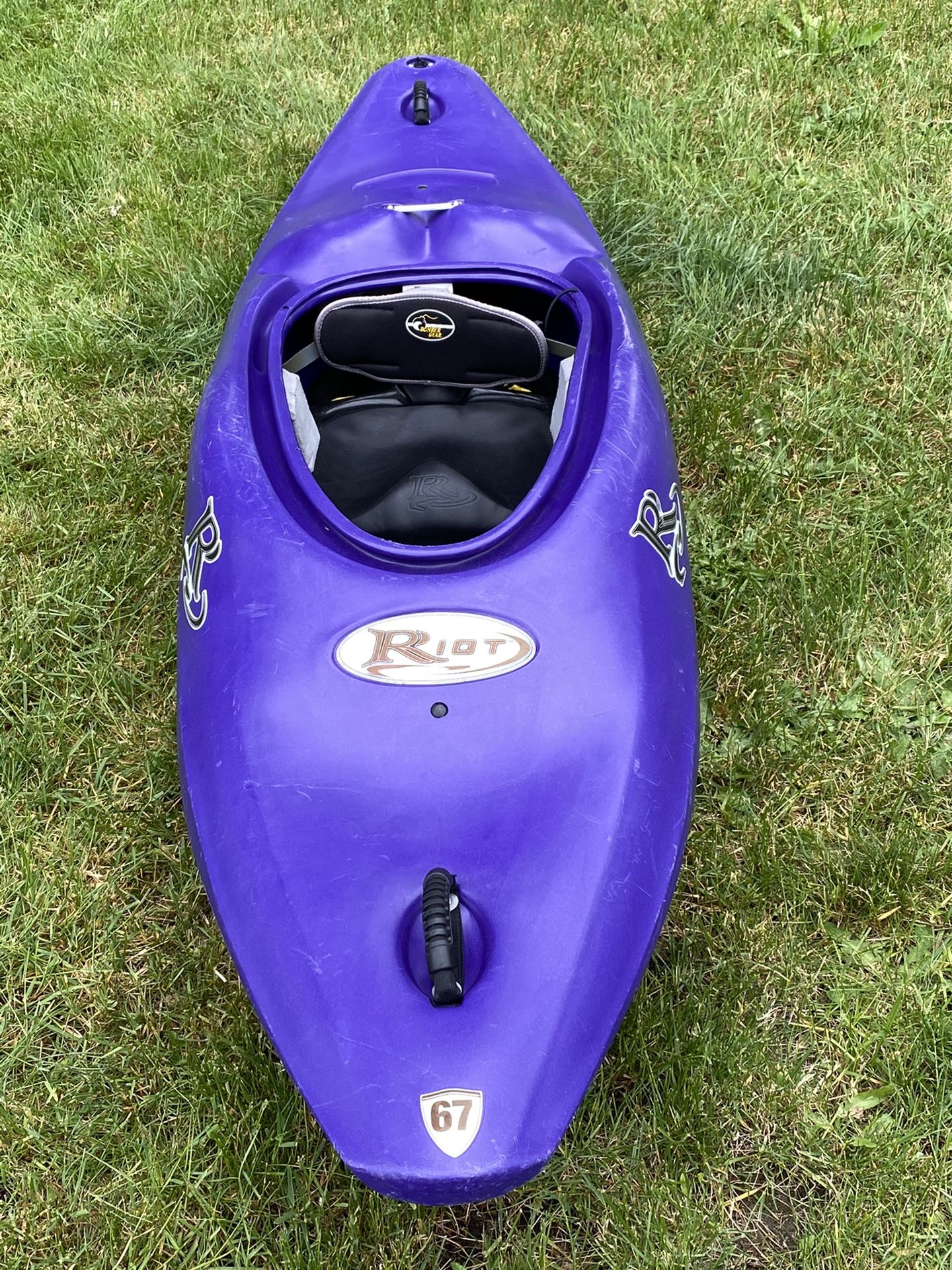 Photo 8 Foot Riot whitewater kayak