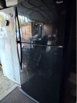 Free Refrigerator - pickup only