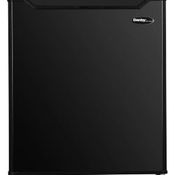 Danby Compact Refrigerator (NEW)