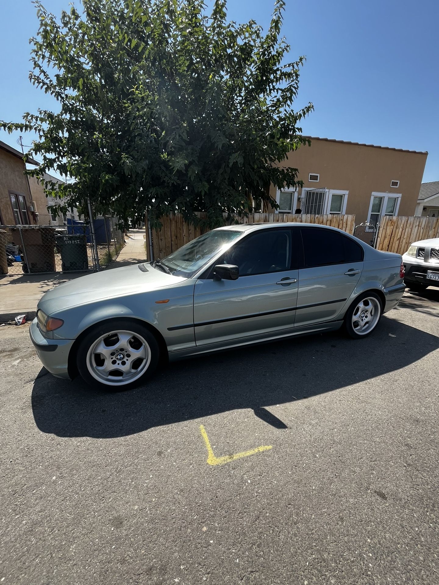 2002 BMW 3 Series