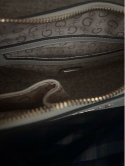 NEW guess bag