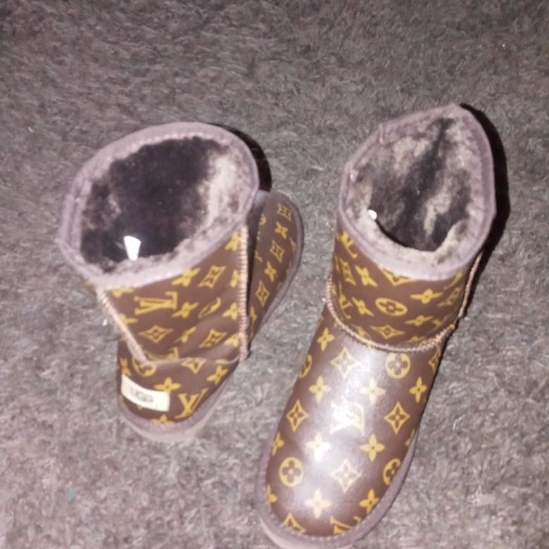 UGG LV Boots for Sale in Antioch, CA - OfferUp