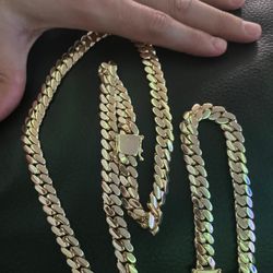 Chain And Pendant Plated High Quality 