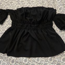 cute plus size top 💣