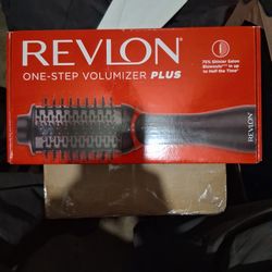 Revlon One Step Volumizer Plus