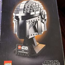 LEGO Star Wars: The Mandalorian Helmet (75328) 