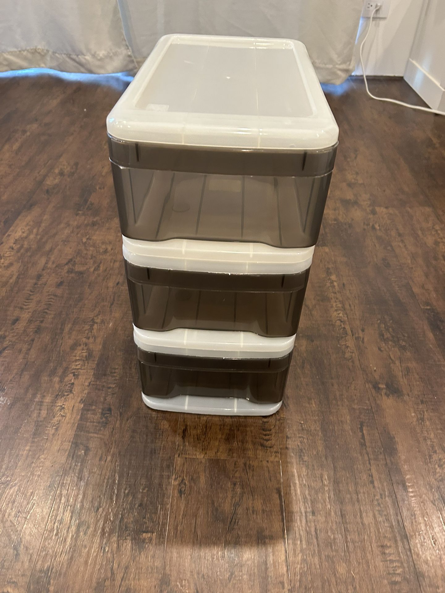 STACKING DRAWER