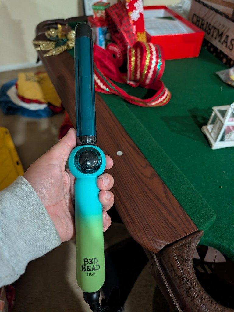 Brand New Bedhead Curling Iron