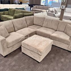 Gorgeous‼️ Sectional Sofa With Ottoman Light Brown 