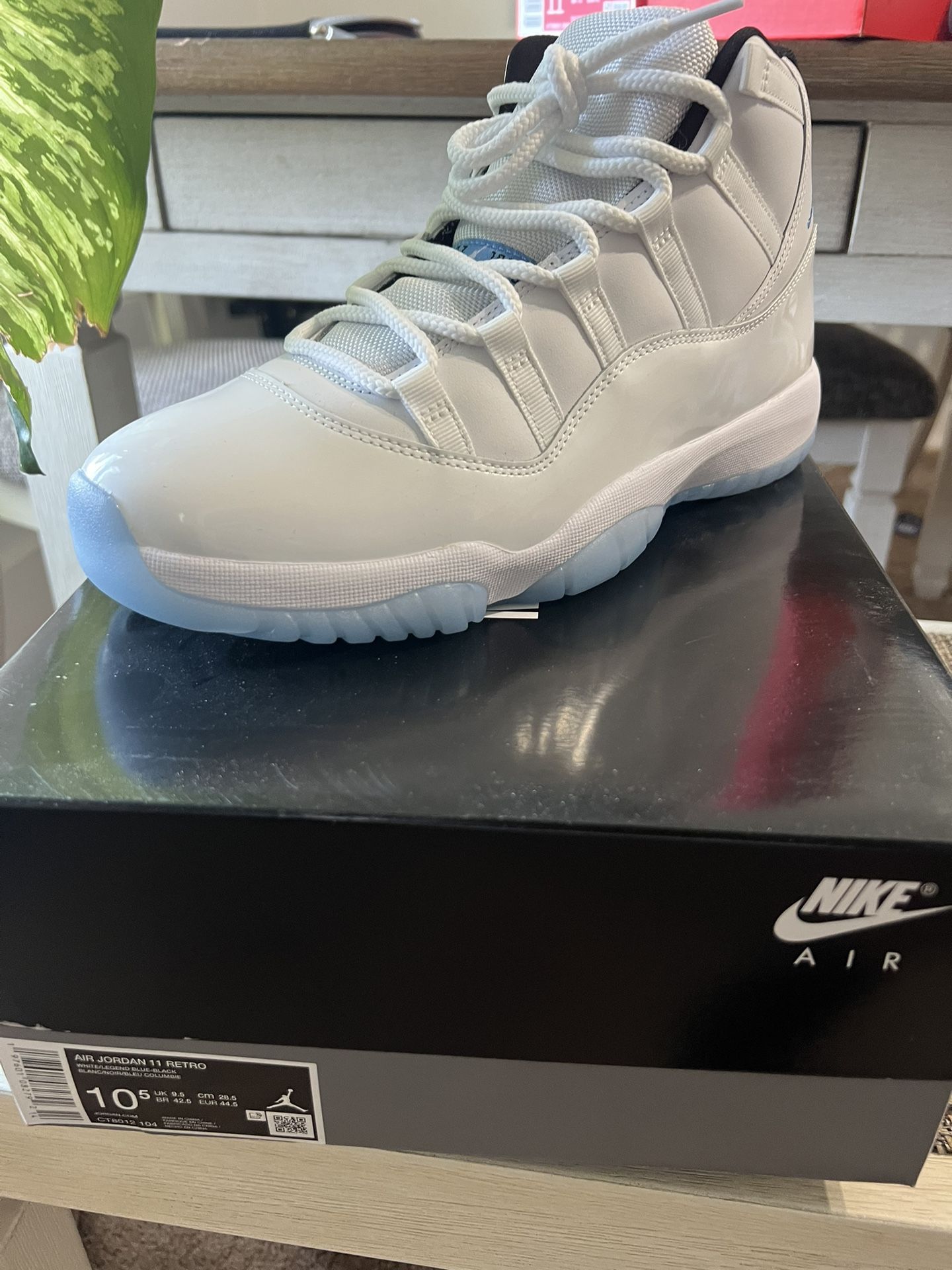 Legend Blue Brand new!!!!